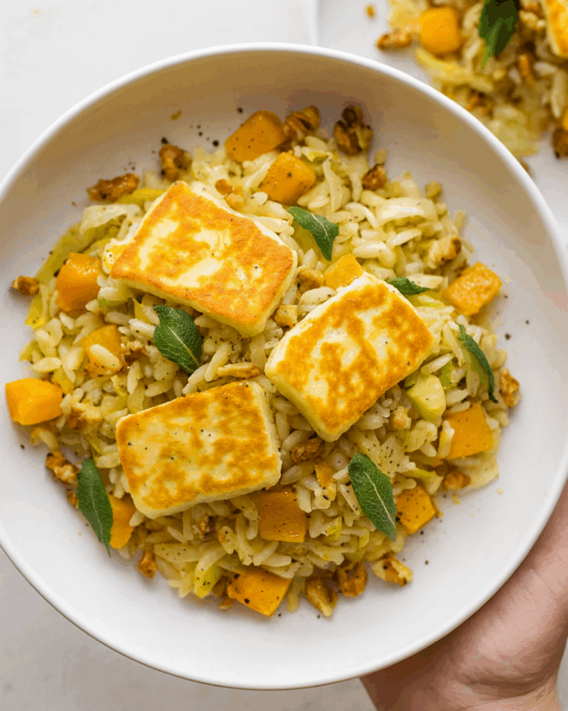 Orzotto met pompoen en halloumi